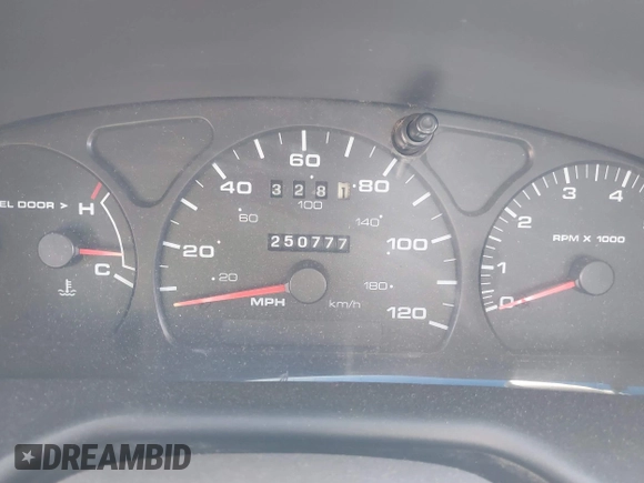 2000 Mercury Sable LS Premium с VIN 1MEFM55S6YA629840, выставлен на аукционе IAAI как лот 42367547 с пробегом 250 777 миль миль и . История ставок и продаж доступна на DreamBid. Изображение 7.