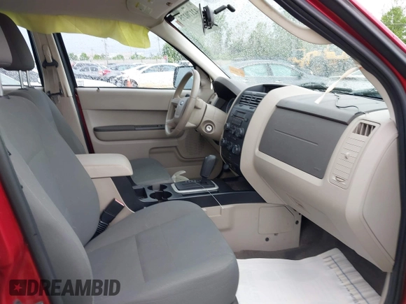 2009 Ford Escape XLS with VIN 1FMCU92729KB54674, listed as a IAAI auction lot 42170275 with 108,509 mi miles and . Bid and sale history available at DreamBid. Image 5.