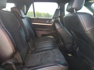 2018 Ford Explorer XLT with VIN 1FM5K7D86JGC53918, listed as a Copart auction lot 58829235 with 91,593 mi miles and Salvage title. Bid and sale history available at DreamBid. Image 11.