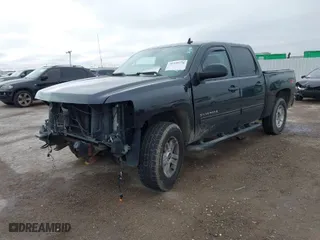 2010 Chevrolet Silverado 1500 LT with VIN 3GCRKSE38AG126152, listed as a IAAI auction lot 41399278 with 246,192 mi miles. Bid and sale history available at carsss.com. Image 2.