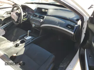 2013 Honda Crosstour EX z VIN 5J6TF3H35DL004796, wystawiony jako Copart lot #88873425 z przebiegiem 200 744 mil mil oraz Szkoda całkowita • Salvage title. Historia ofert i sprzedaży dostępna na DreamBid. Obrazek 8.