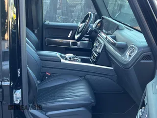 2023 Mercedes-Benz G 550 with VIN W1NYC6BJ6PX474872, listed as a Copart auction lot 74717934 with 18,299 mi miles and Clean Title. Bid and sale history available at DreamBid. Image 5.