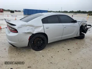 2019 Dodge Charger SXT with VIN 2C3CDXBG7KH702629, listed as a Copart auction lot 58865224 with 109,629 mi miles and Salvage Title. Bid and sale history available at carsss.com. Image 3.