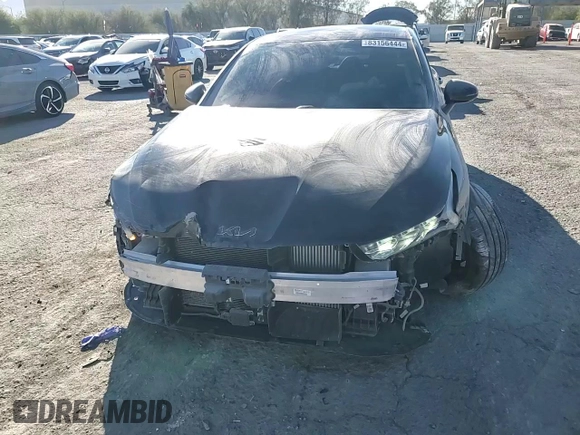 2022 Kia K5 GT with VIN 5XXG44J88NG138714, listed as a Copart auction lot 83156444 with 22,315 mi miles and Salvage Title. Bid and sale history available at carsss.com. Image 11.