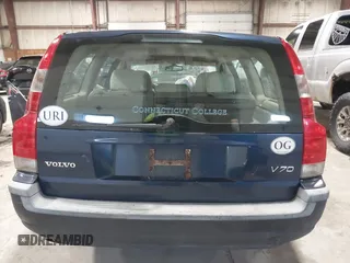2002 Volvo V70 with VIN YV1SW61R721181578, listed as a IAAI auction lot 41620282 with 260,803 mi miles. Bid and sale history available at carsss.com. Image 16.