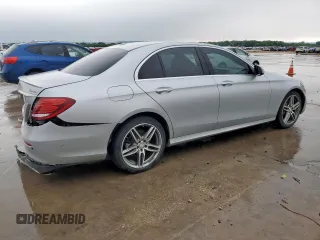 2017 Mercedes-Benz E 300 Luxury z VIN WDDZF4KB7HA057948, wystawiony jako Copart lot #55938655 z przebiegiem 97 828 mil mil oraz Szkoda całkowita • Salvage title. Historia ofert i sprzedaży dostępna na DreamBid. Obrazek 3.