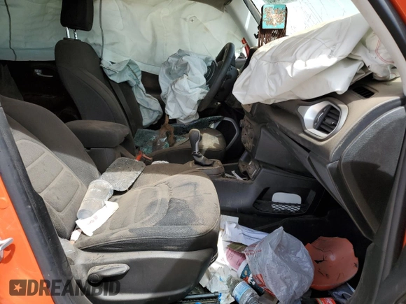 2020 Jeep Renegade Altitude with VIN ZACNJABB9LPK94467, listed as a Copart auction lot 51302385 with Not provided miles and Salvage title. Bid and sale history available at DreamBid. Image 7.