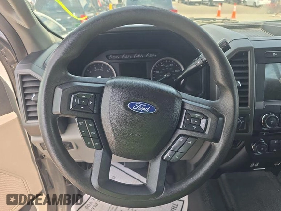 2018 Ford F-250 XL with VIN 1FT7W2A6XJEB99400, listed as a IAAI auction lot 42849106 with 86,965 mi miles and . Bid and sale history available at DreamBid. Image 6.