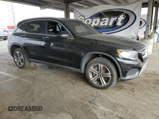 2018 Mercedes-Benz GLC 300 with VIN WDC0G4JB6JV101142, listed as a Copart auction lot 64794555 with 105,432 mi miles and Clean title. Bid and sale history available at DreamBid. Image 4.