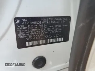 2012 BMW 7 Series 750Li с VIN WBAKB8C55CC962772, выставлен на аукционе Copart как лот 57621525 с пробегом 127 259 миль миль и Списание • Salvage title. История ставок и продаж доступна на DreamBid. Изображение 12.