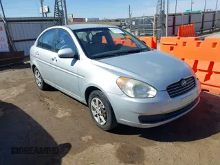 2010 Hyundai Accent GLS with VIN KMHCN4AC5AU515662, listed as a IAAI auction lot 41807928 with 179,278 mi miles. Bid and sale history available at carsss.com. Image 1.