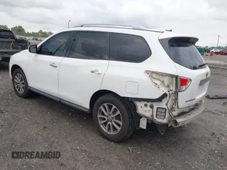 2013 Nissan Pathfinder SL with VIN 5N1AR2MN5DC677329, listed as a IAAI auction lot 41984067 with 192,412 mi miles. Bid and sale history available at carsss.com. Image 3.