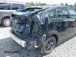 2015 Toyota Prius Four z VIN JTDKN3DU9F0417425, wystawiony jako IAAI lot #42337690 z przebiegiem 167 835 mil mil oraz . Historia ofert i sprzedaży dostępna na DreamBid. Obrazek 6.