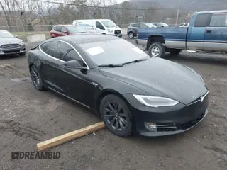 2018 Tesla Model S 75D with VIN 5YJSA1E20JF275490, listed as a IAAI auction lot 41855185 with 253,031 mi miles and . Bid and sale history available at DreamBid. Image 1.