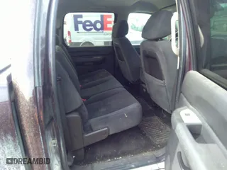 2008 GMC Sierra 1500 Work Truck with VIN 2GTEK133081320642, listed as a IAAI auction lot 41788658 with 119,459 mi miles. Bid and sale history available at carsss.com. Image 8.
