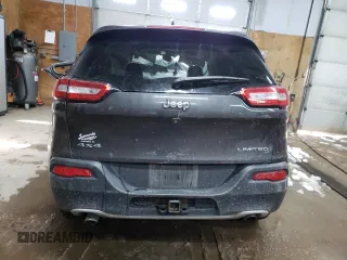2014 Jeep Cherokee Limited z VIN 1C4PJMDS8EW190357, wystawiony jako Copart lot #49800565 z przebiegiem Nie podano mil oraz Czysty tytuł • Clean title. Historia ofert i sprzedaży dostępna na DreamBid. Obrazek 6.