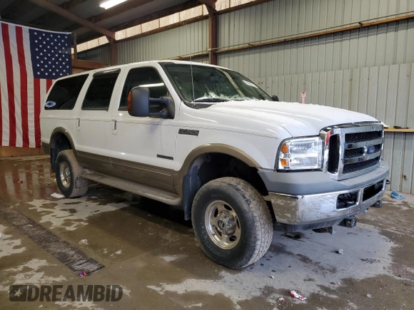 2004 Ford Excursion Eddie Bauer z VIN 1FMSU45P84EB01639, wystawiony jako Copart lot #84080724 z przebiegiem 239 334 mil mil oraz Czysty tytuł • Clean title. Historia ofert i sprzedaży dostępna na DreamBid. Obrazek 4.