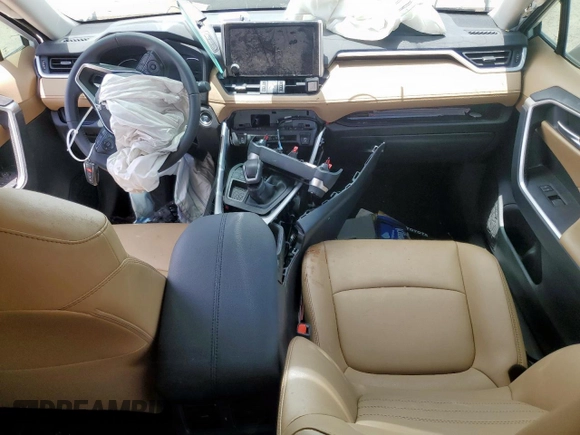 2024 Toyota RAV4 XLE Premium with VIN 2T3C1RFV0RW311924, listed as a Copart auction lot 61507685 with Not provided miles and Salvage title. Bid and sale history available at DreamBid. Image 8.