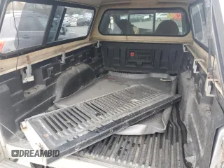 2001 Ford Ranger XL Fleet with VIN 1FTZR15E11TA47318, listed as a Copart auction lot 53272335 with 265,666 mi miles and Salvage title. Bid and sale history available at DreamBid. Image 10.
