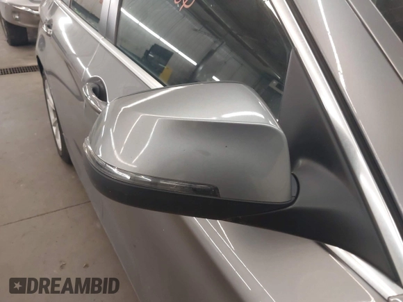 2015 BMW 5 Series 528i xDrive with VIN WBA5A7C55FD623888, listed as a IAAI auction lot 42178680 with 96,267 mi miles and . Bid and sale history available at DreamBid. Image 12.