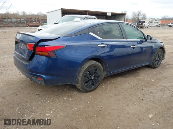 2021 Nissan Altima 2.5 S with VIN 1N4BL4BV0MN347133, listed as a IAAI auction lot 41728514 with 68,482 mi miles. Bid and sale history available at carsss.com. Image 4.
