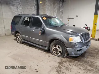 2004 Ford Expedition XLT z VIN 1FMFU16W04LA70081, wystawiony jako Copart lot #55637635 z przebiegiem 268 539 mil mil oraz Szkody całkowita. Historia ofert i sprzedaży dostępna na DreamBid. Obrazek 4.