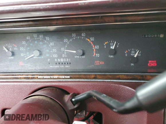 1993 Buick Roadmaster Ltd with VIN 1G4BT5373PR421590, listed as a Copart auction lot 72892004 with 130,065 mi miles and Clean Title. Bid and sale history available at DreamBid. Image 9.