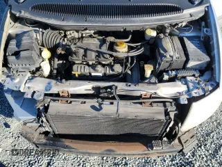2003 Dodge Caravan SE with VIN 1D4GP243X3B196521, listed as a Copart auction lot 43791845 with Not Provided miles and Salvage Title. Bid and sale history available at carsss.com. Image 13.