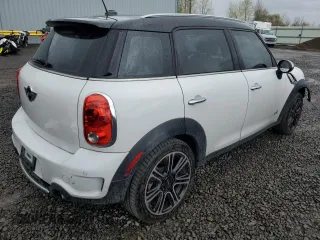 2012 MINI Countryman S with VIN WMWZC5C5XCWL55579, listed as a Copart auction lot 47970695 with 136,015 mi miles and Salvage Title. Bid and sale history available at DreamBid. Image 3.