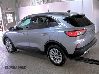 2022 Ford Escape SE z VIN 1FMCU0G61NUB33373, wystawiony jako IAAI lot #42791529 z przebiegiem 56 067 mil mil oraz . Historia ofert i sprzedaży dostępna na DreamBid. Obrazek 16.