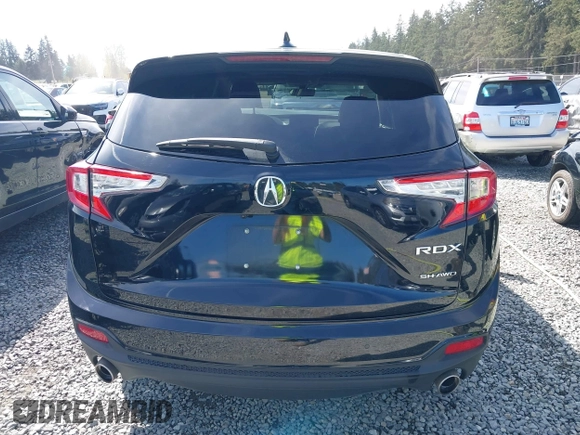 2021 Acura RDX w/Technology Package with VIN 5J8TC2H55ML006429, listed as a IAAI auction lot 42030813 with 42,712 mi miles. Bid and sale history available at carsss.com. Image 16.