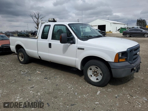 2006 Ford F-250 XL with VIN 1FTSX20506ED96521, listed as a Copart auction lot 53614185 with 105,180 mi miles and Clean title. Bid and sale history available at DreamBid. Image 4.