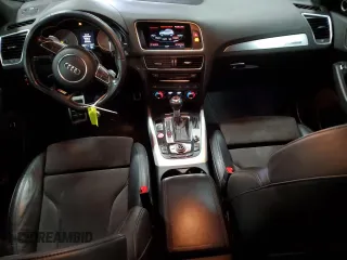 2016 Audi SQ5 Premium Plus z VIN WA1CCAFP9GA095655, wystawiony jako Copart lot #54720995 z przebiegiem 164 236 mil mil oraz Szkoda całkowita • Salvage title. Historia ofert i sprzedaży dostępna na DreamBid. Obrazek 8.