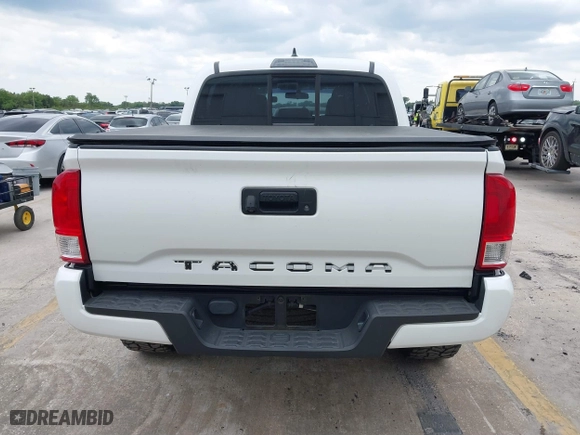 2017 Toyota Tacoma SR with VIN 5TFAX5GN7HX093195, listed as a IAAI auction lot 41860071 with 152,925 mi miles. Bid and sale history available at carsss.com. Image 17.