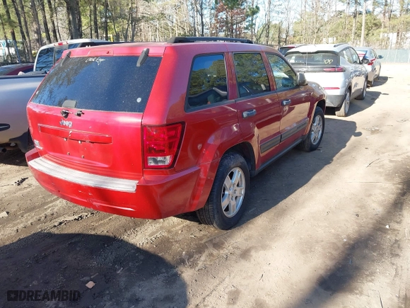 2006 Jeep Grand Cherokee Laredo with VIN 1J4GS48K76C263223, listed as a IAAI auction lot 41726919 with 934,888 mi miles. Bid and sale history available at carsss.com. Image 4.