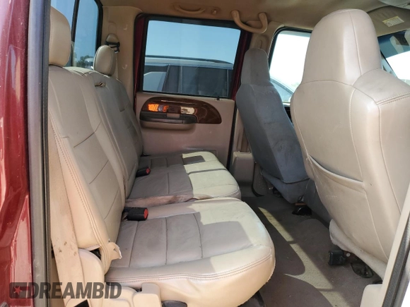 2004 Ford F-250 XL with VIN 1FTNW21P64EC29366, listed as a Copart auction lot 58463945 with 311,778 mi miles and Salvage title. Bid and sale history available at DreamBid. Image 10.
