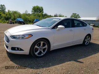 2015 Ford Fusion SE with VIN 3FA6P0HD5FR232539, listed as a Copart auction lot 64241185 with 121,418 mi miles and Clean title. Bid and sale history available at DreamBid. Image 1.