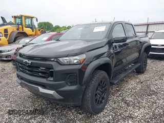 2024 Chevrolet Colorado 4WD Trail Boss with VIN 1GCPTEEK9R1310474, listed as a IAAI auction lot 42114233 with 4,970 mi miles and . Bid and sale history available at DreamBid. Image 17.