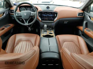 2022 Maserati Ghibli with VIN ZAM57XSA9NX391448, listed as a Copart auction lot 70404954 with 91,611 mi miles and Salvage Title. Bid and sale history available at carsss.com. Image 8.