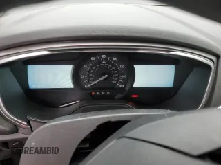 2020 Ford Fusion SE z VIN 3FA6P0HDXLR186671, wystawiony jako Copart lot #49582675 z przebiegiem 37 700 mil mil oraz Szkoda całkowita • Salvage title. Historia ofert i sprzedaży dostępna na DreamBid. Obrazek 9.