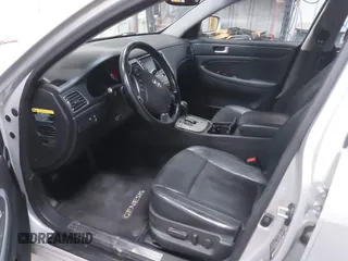 2013 Hyundai Genesis 3.8L z VIN KMHGC4DD4DU217488, wystawiony jako IAAI lot #41021234 z przebiegiem 204 960 mil mil oraz . Historia ofert i sprzedaży dostępna na DreamBid. Obrazek 5.