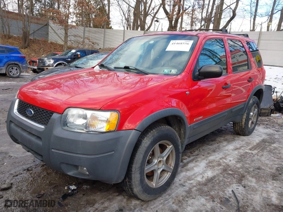 2002 Ford Escape Limited with VIN 1FMCU04132KB53687, listed as a IAAI auction lot 41468556 with 63,875 mi miles. Bid and sale history available at carsss.com. Image 2.