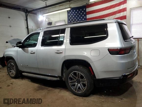 2024 Jeep Wagoneer Series II with VIN 1C4SJUBP6RS116747, listed as a Copart auction lot 85860634 with 31,652 mi miles and Salvage title. Bid and sale history available at DreamBid. Image 2.