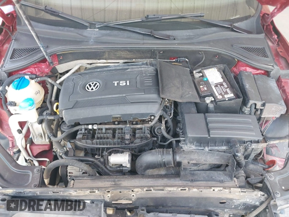 2017 Volkswagen Passat S z VIN 1VWAT7A38HC056207, wystawiony jako IAAI lot #42586003 z przebiegiem 114 329 mil mil oraz . Historia ofert i sprzedaży dostępna na DreamBid. Obrazek 10.