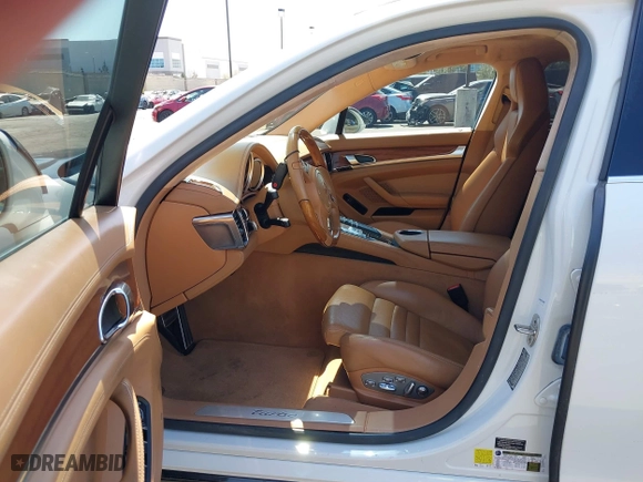 2011 Porsche Panamera Turbo with VIN WP0AC2A7XBL091024, listed as a IAAI auction lot 41841471 with 64,722 mi miles. Bid and sale history available at carsss.com. Image 5.