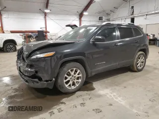 2015 Jeep Cherokee Latitude z VIN 1C4PJMCS4FW757084, wystawiony jako Copart lot #49025455 z przebiegiem 205 132 mil mil oraz Szkoda całkowita • Salvage title. Historia ofert i sprzedaży dostępna na DreamBid. Obrazek 1.