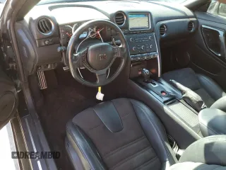 2016 Nissan GT-R Premium z VIN JN1AR5EF8GM290918, wystawiony jako Copart lot #58314455 z przebiegiem 23 667 mil mil oraz Szkody całkowita. Historia ofert i sprzedaży dostępna na DreamBid. Obrazek 8.