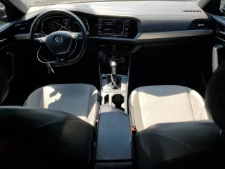 2019 Volkswagen Jetta S z VIN 3VWC57BU1KM098105, wystawiony jako Copart lot #61241715 z przebiegiem 56 247 mil mil oraz Szkoda całkowita • Salvage title. Historia ofert i sprzedaży dostępna na DreamBid. Obrazek 8.