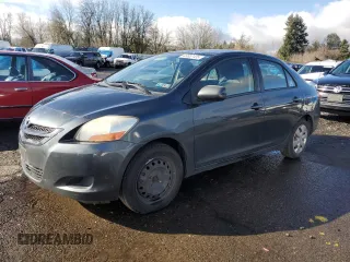 2008 Toyota Yaris with VIN JTDBT923981249091, listed as a Copart auction lot 48683135 with 136,556 mi miles and Salvage Title. Bid and sale history available at DreamBid. Image 1.
