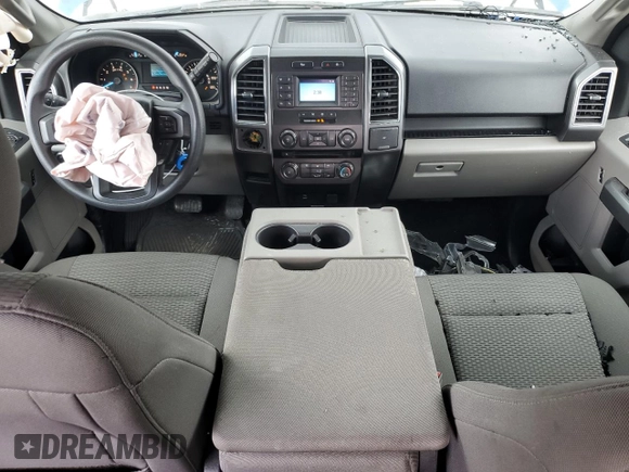 2018 Ford F-150 XL с VIN 1FTEW1CG5JKC84377, выставлен на аукционе Copart как лот 62559225 с пробегом 33 453 миль миль и Списание • Salvage title. История ставок и продаж доступна на DreamBid. Изображение 8.